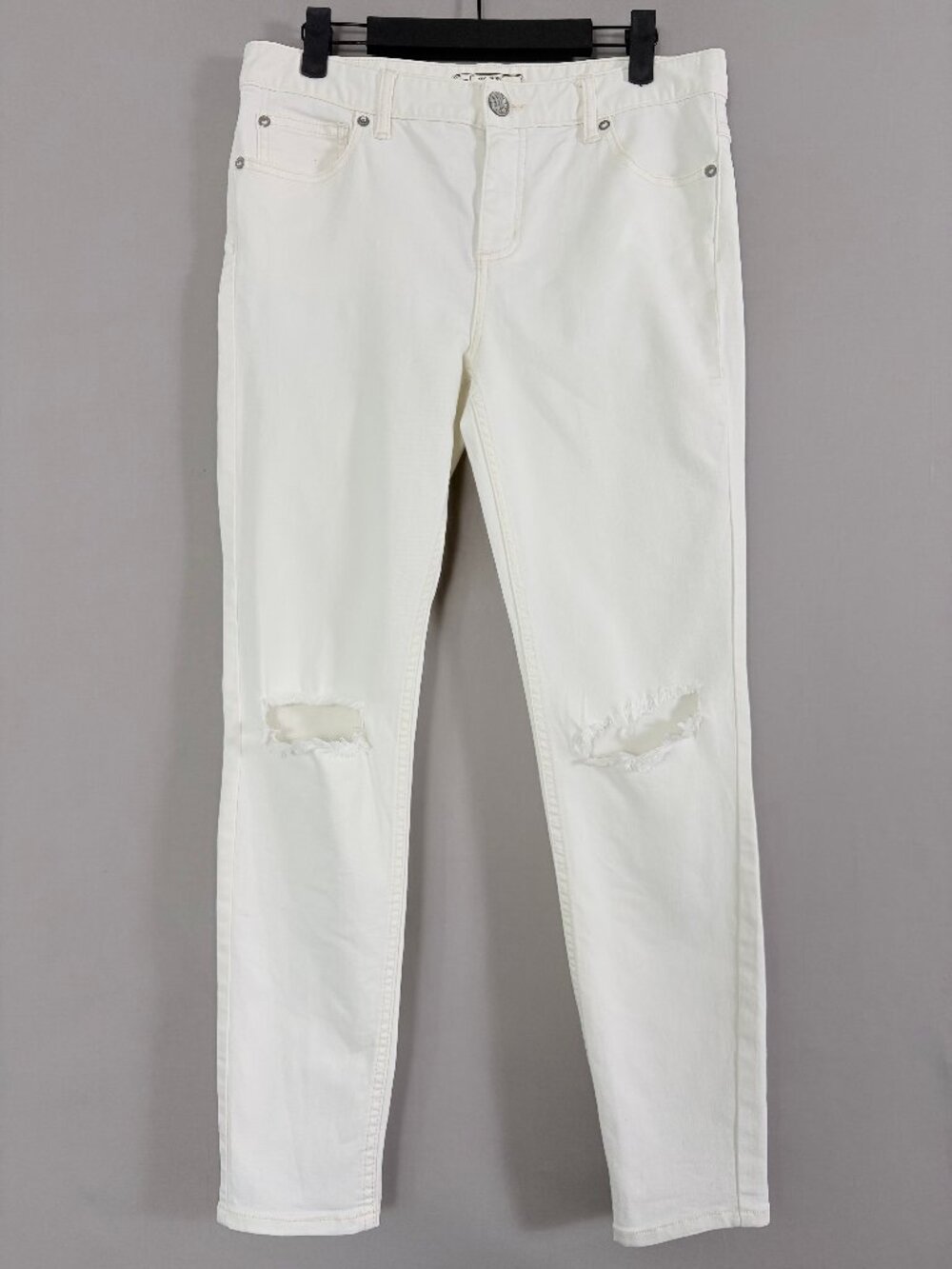 Free People White Distressed Skinny Jeans Women’s 29 Mid Rise Stretch Ankle